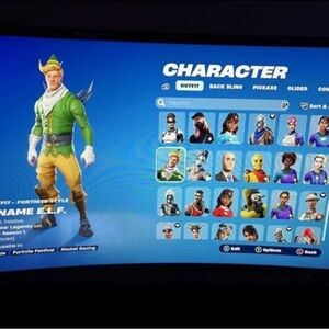 Selling fortnight acc 230+skin dm me before buying Cash App only 30$
